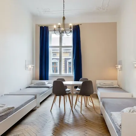 Hostel Dizzy Daisy Krakow